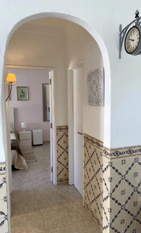 Lovely Apartment, 4 Min Best Beaches, Near Lisbon Centre Charneca  Bagian luar foto